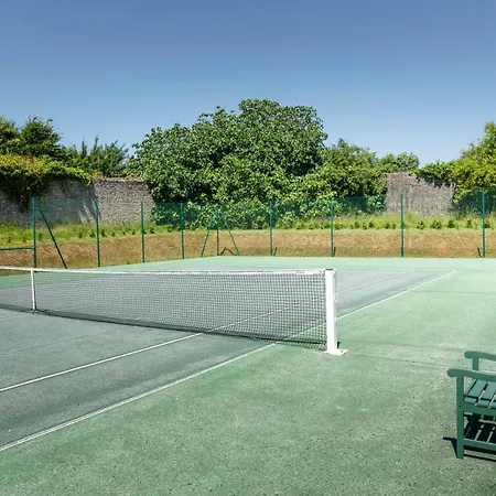 Chateau De Servigny *