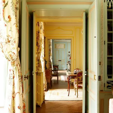 Chateau De Servigny